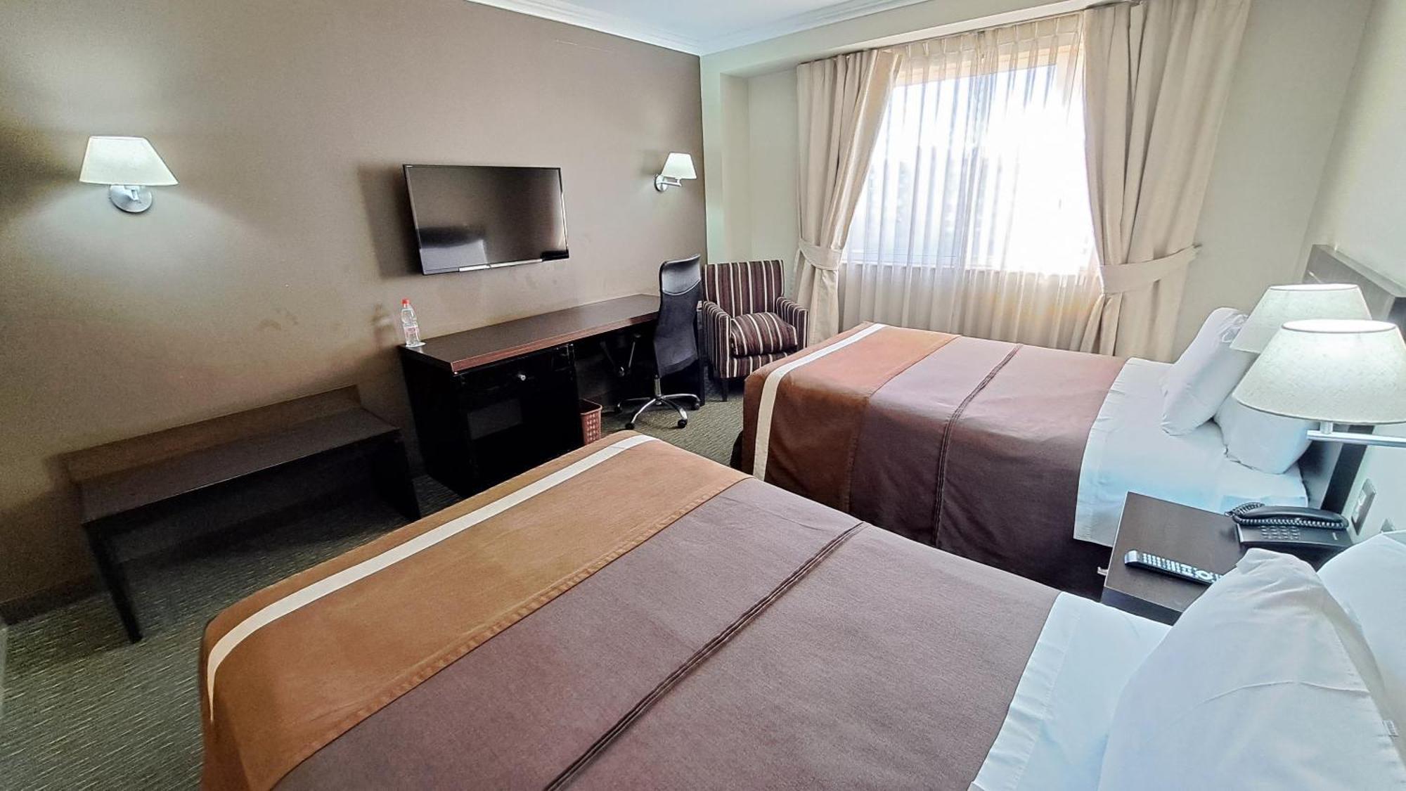 Hotel Diego De Almagro Alto El Loa กาลามา ภายนอก รูปภาพ